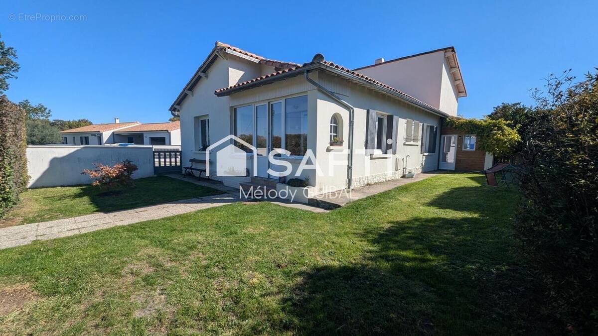 Photo 1 - Maison à MEDIS