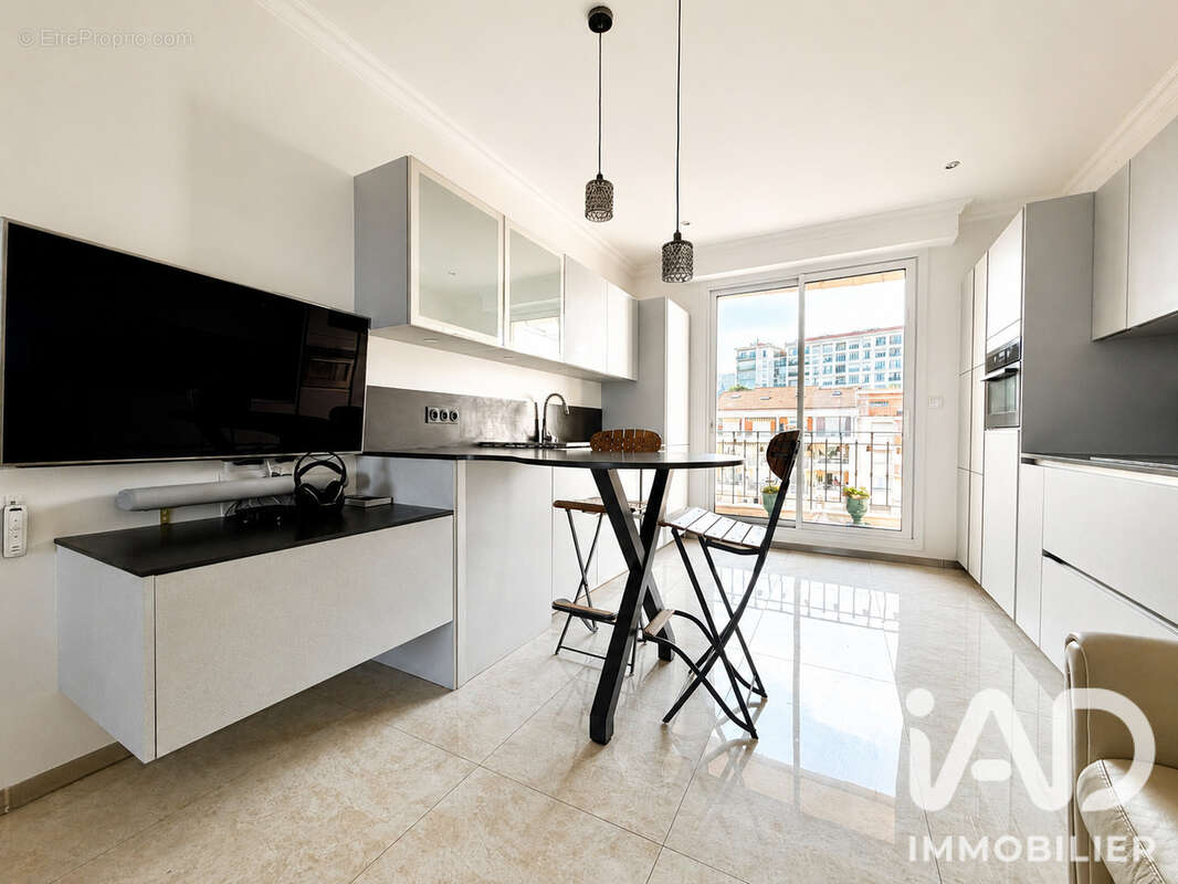 Appartement 97 m² à Nice  - photo 8