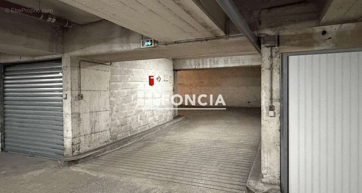Parking à NICE