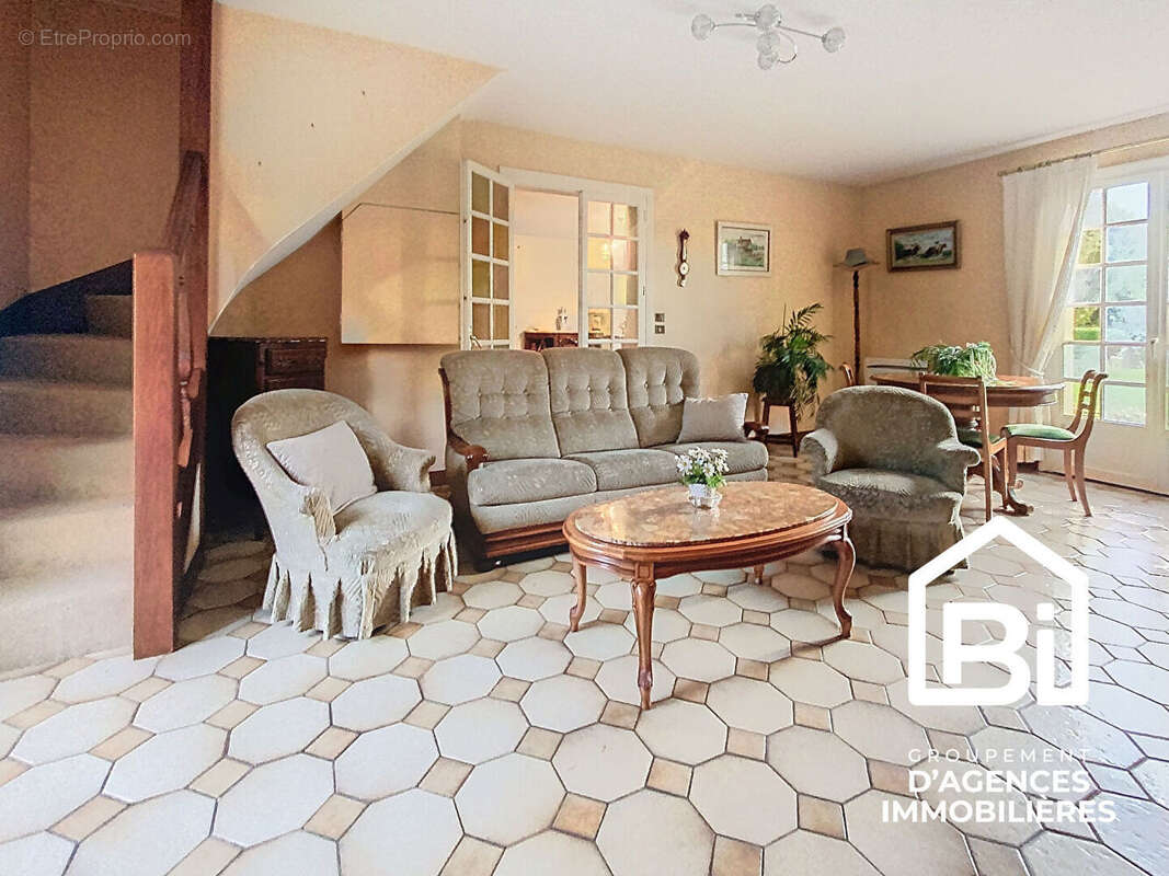 Maison à PONT-L'EVEQUE