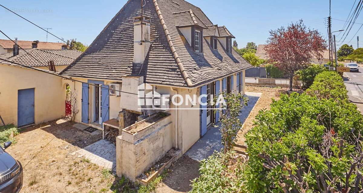 Perigourdine à rénové dans le centre ville de bergerac ! - photo 3