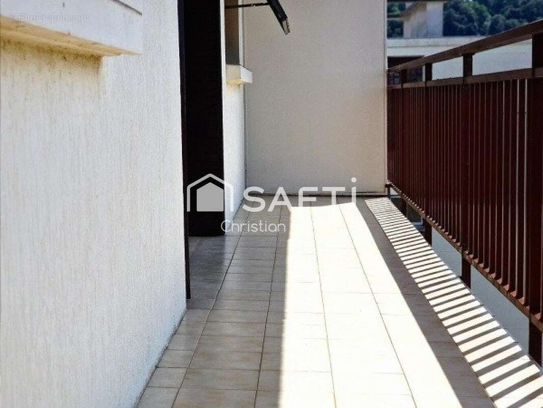 Photo 4 - Appartement à BOURGOIN-JALLIEU