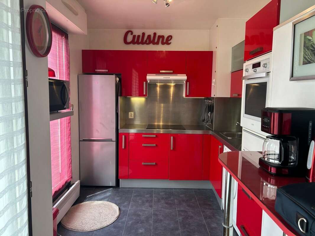 Appartement à PARIS-19E