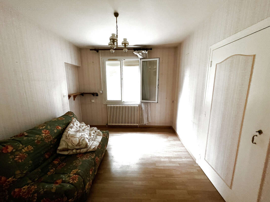 Maison à VOUNEUIL-SUR-VIENNE