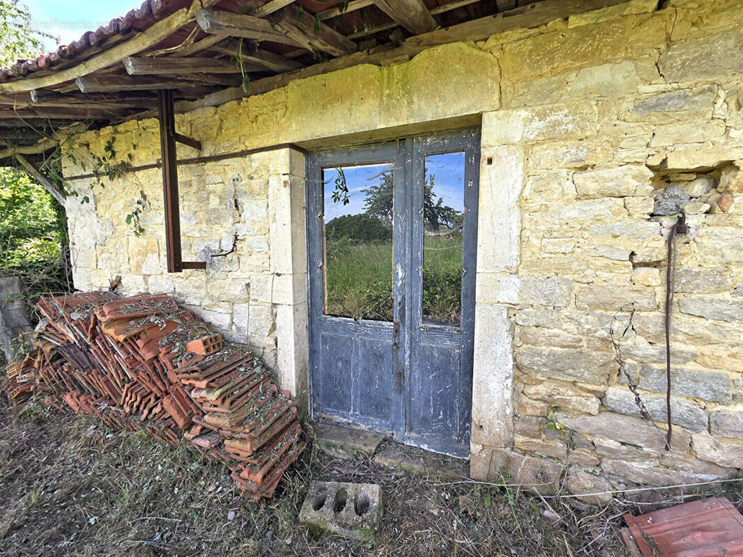 Maison à LARNAUD