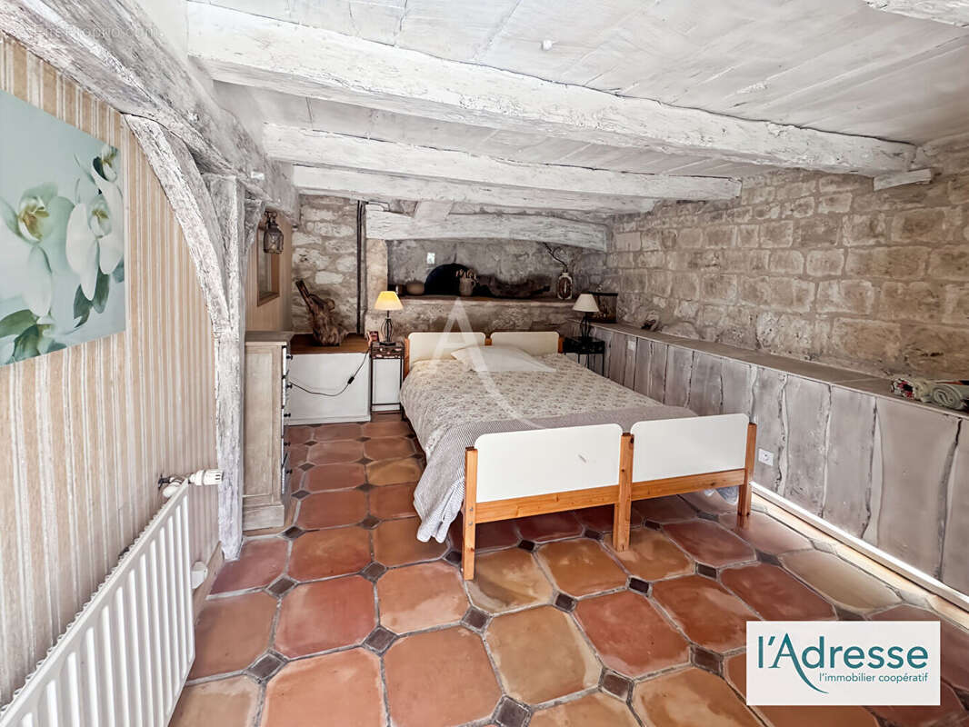 Propriété de caractère avec piscine, espace bien-être et 10 chambres sur 2,5 ha - photo 10