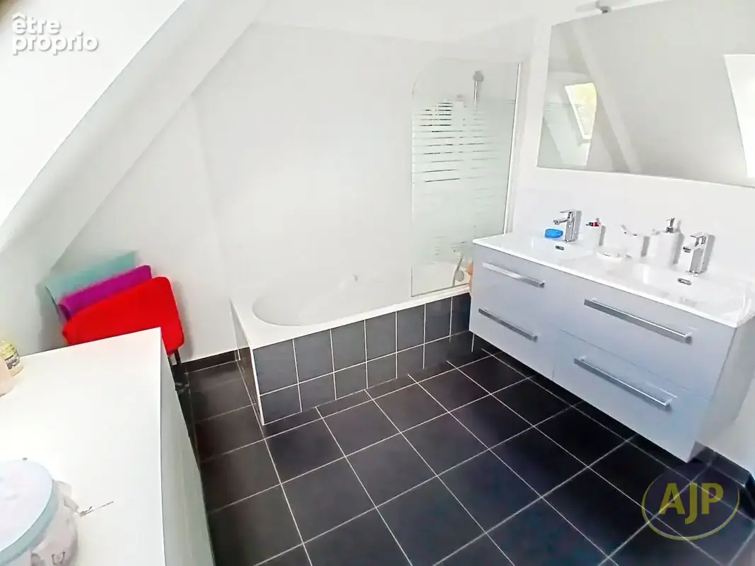 AVESSAC, Maison 4 ch+ bureau - photo 15