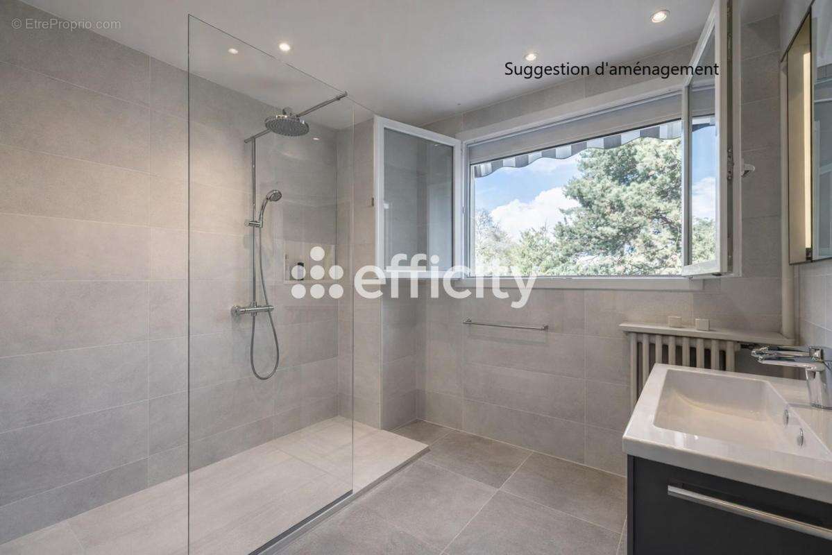 Appartement à SEVRES