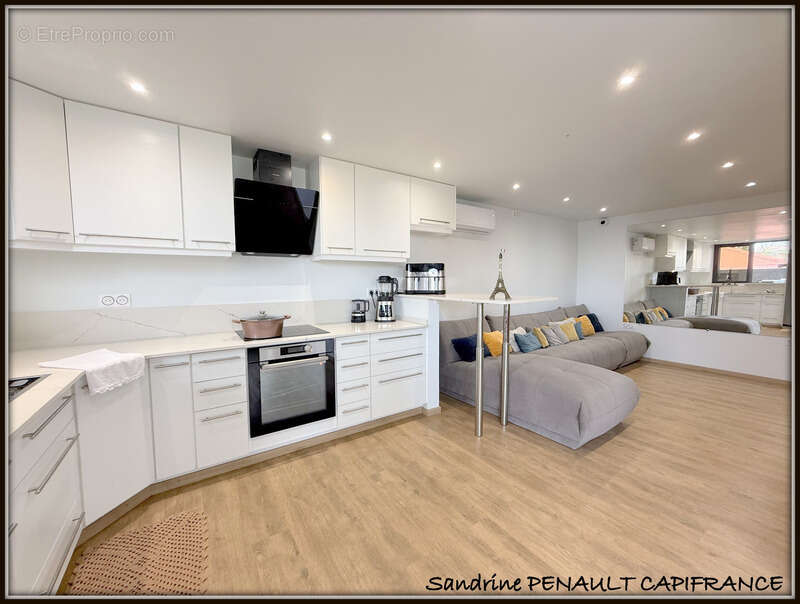 A vendre a kourou (97310) une magnifique villa t7 de 246 m² - avec 2 appartements t2 - terrain de 345 m² - au prix de 599 000 € - photo 15