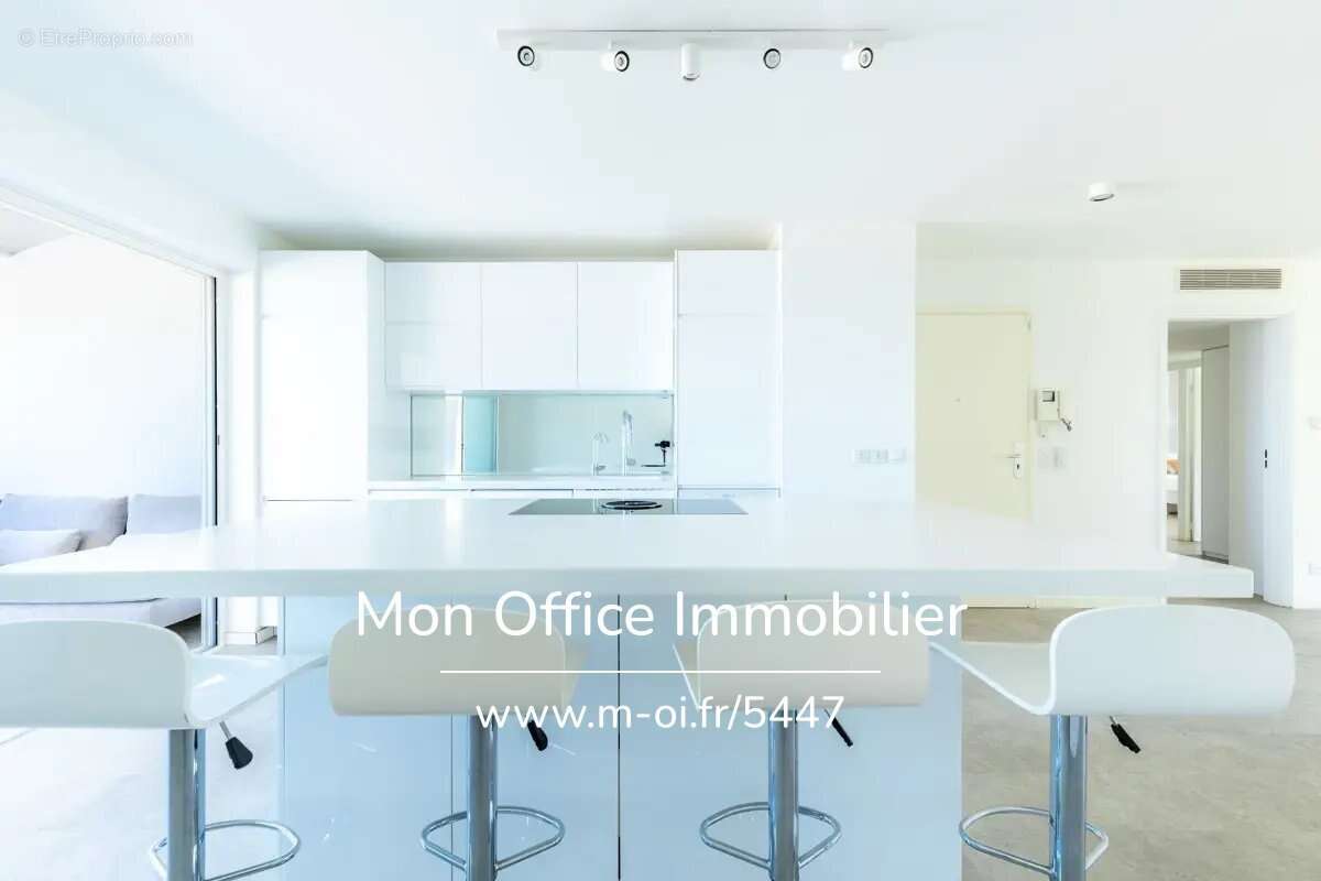 Appartement à MARSEILLE-8E