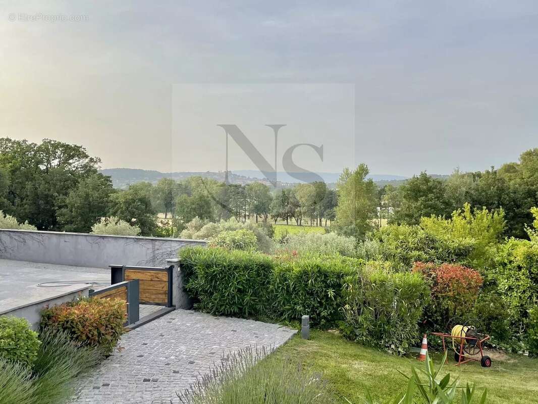 Maison à AIX-EN-PROVENCE