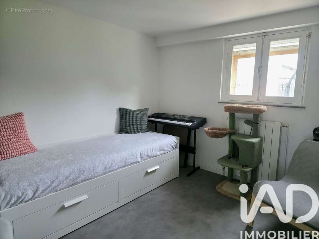 Maison 77 m² à Rosieres-Aux-Salines  - photo 6