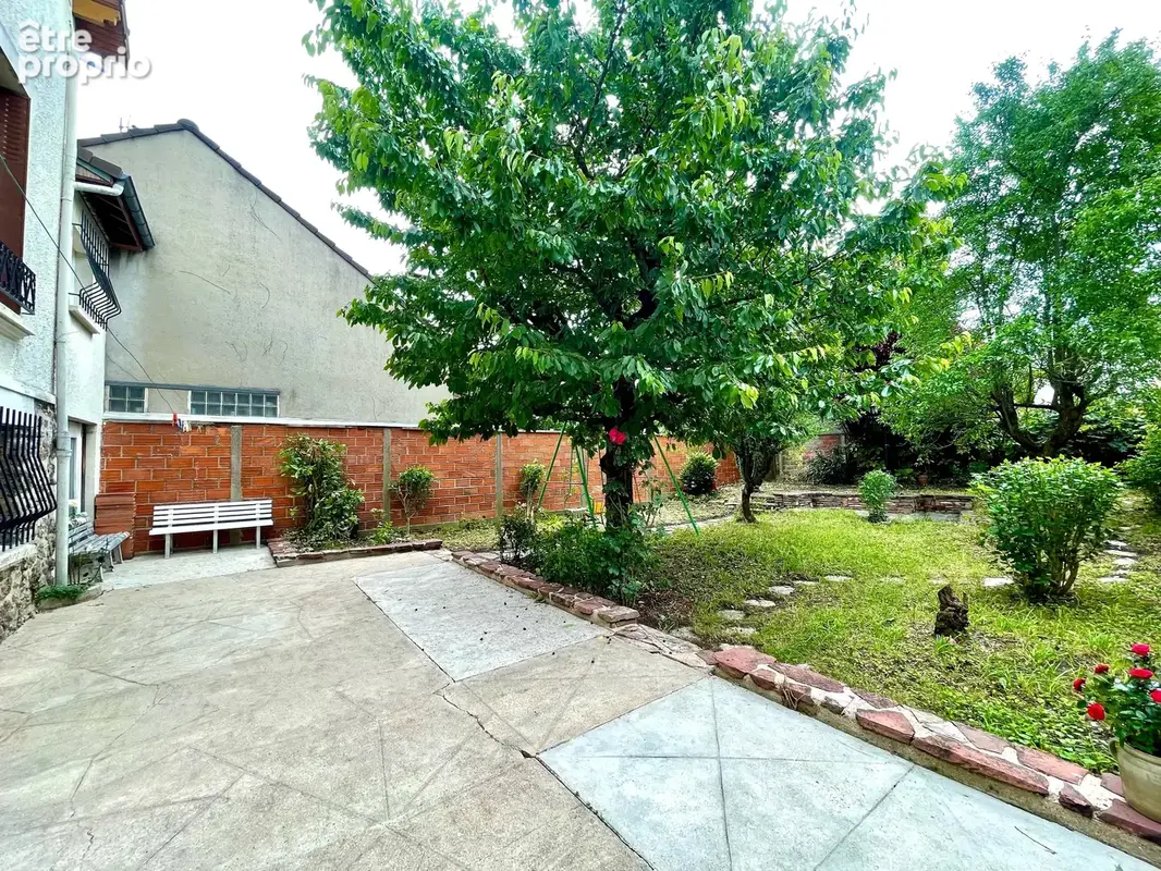 DRANCY - LES OISEAUX - Pavillon robuste 5 pièces - 4 chambres garage et grand jardin - proche gare RER B Dranc - photo 6