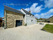 Maison à SAINT-GUINOUX