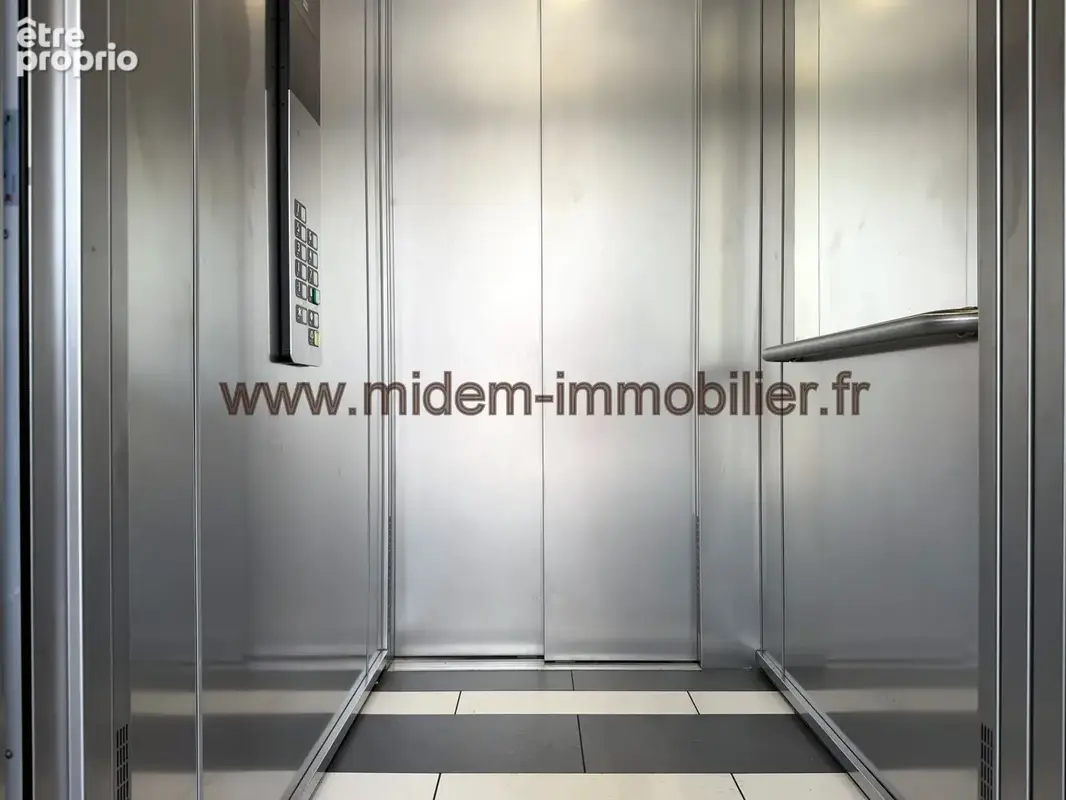 Nice Vauban, 3 pièces récent de 60,50 m2 + terrasse Sud 14 m2, parking s/sol avec borne électrique à 398000 € - photo 6