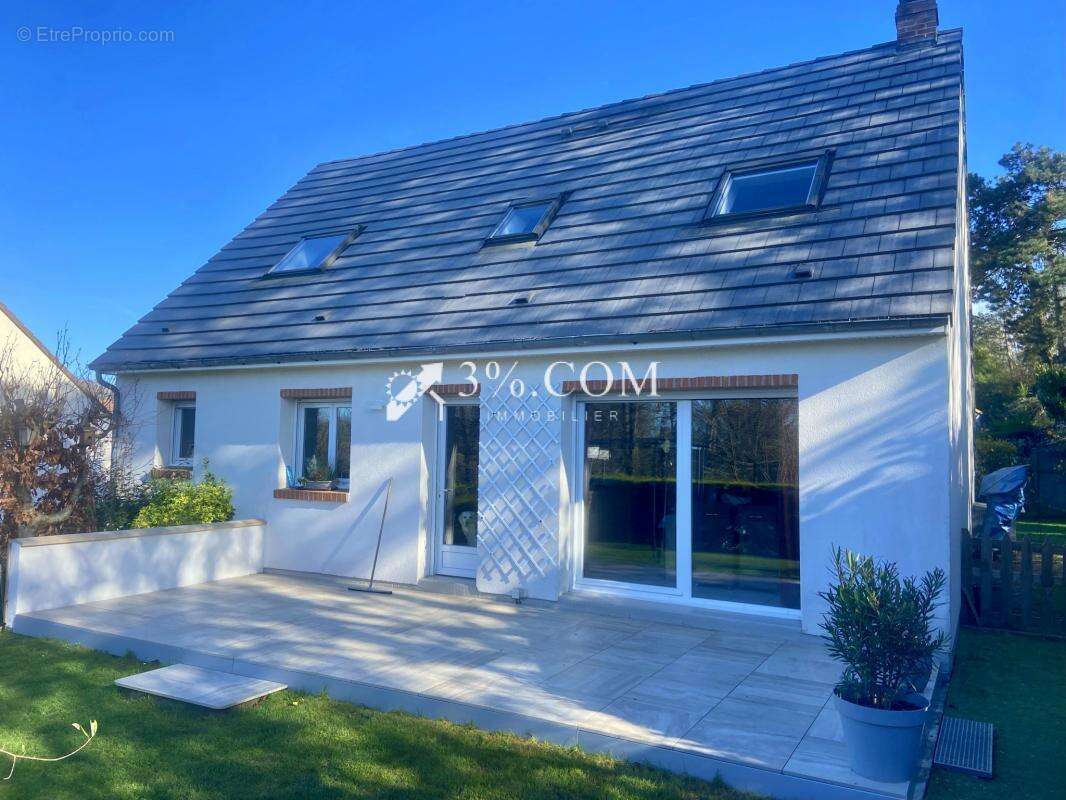 Maison à SAINT-ETIENNE-AU-MONT