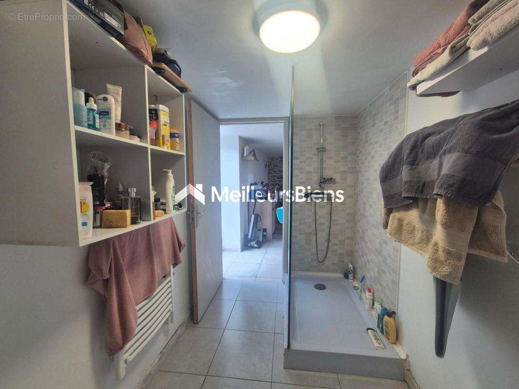 Maison de 80m² centre bourg Taule - photo 6