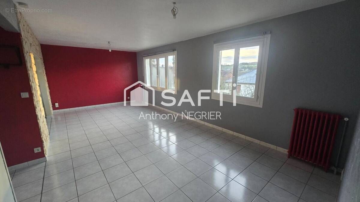 Photo 1 - Maison à CONDE-SUR-NOIREAU