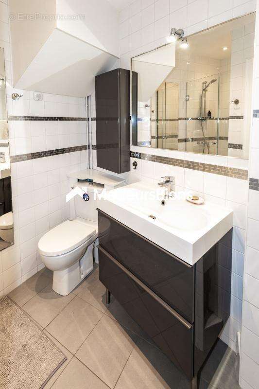 Paris 3 - Haut Marais - superbe appartement 3/4 pièces 77m² - entièrement rénové - quartier recherché - photo 9