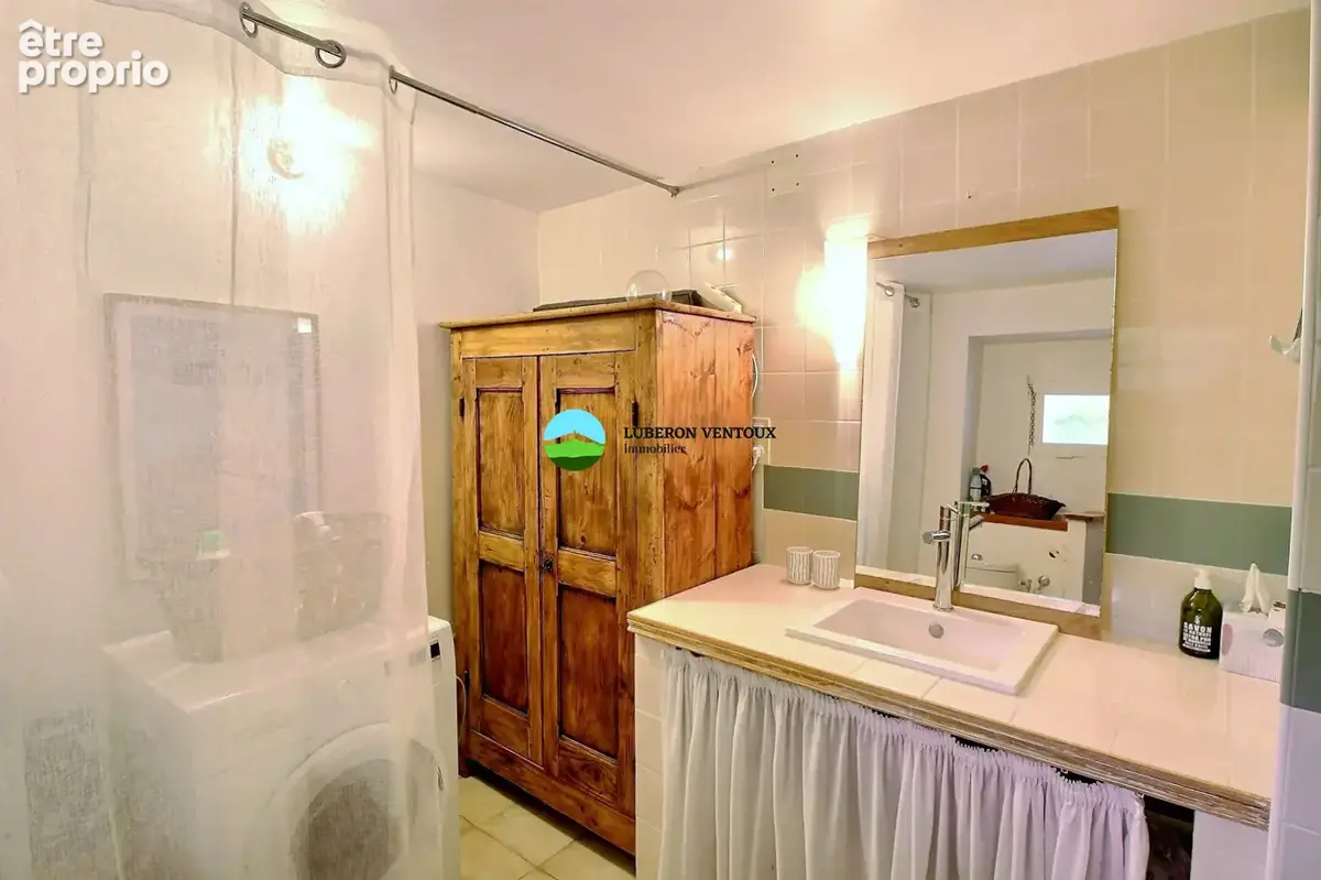 Le Barroux, maison 3 chambres avec cour et bassin. - photo 13