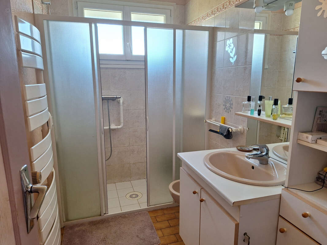 Maison à COURVILLE-SUR-EURE