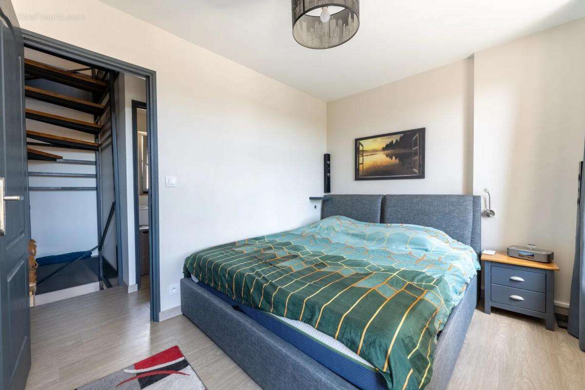 Maison à AUVERS-SUR-OISE