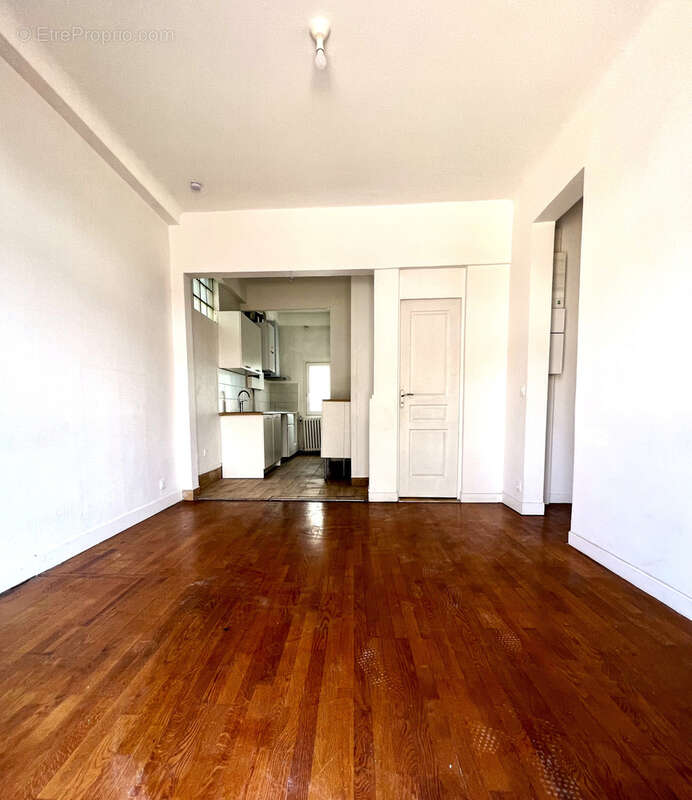 Maison à LE BLANC-MESNIL