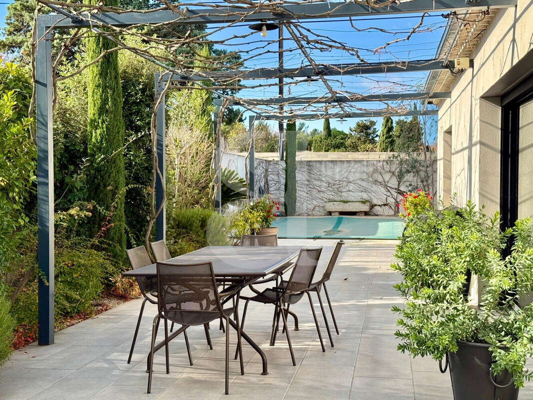 Maison à SAINT-REMY-DE-PROVENCE