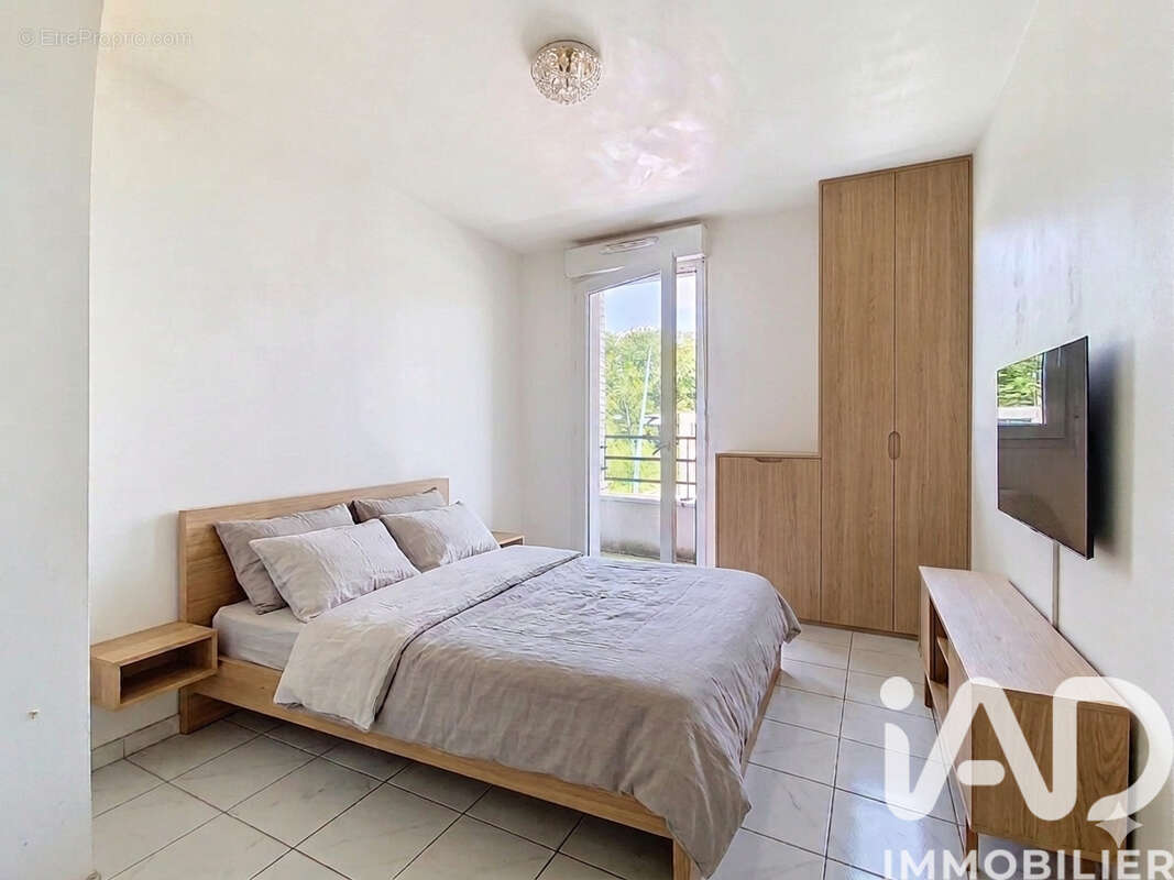 Photo 7 - Appartement à FLEURY-MEROGIS