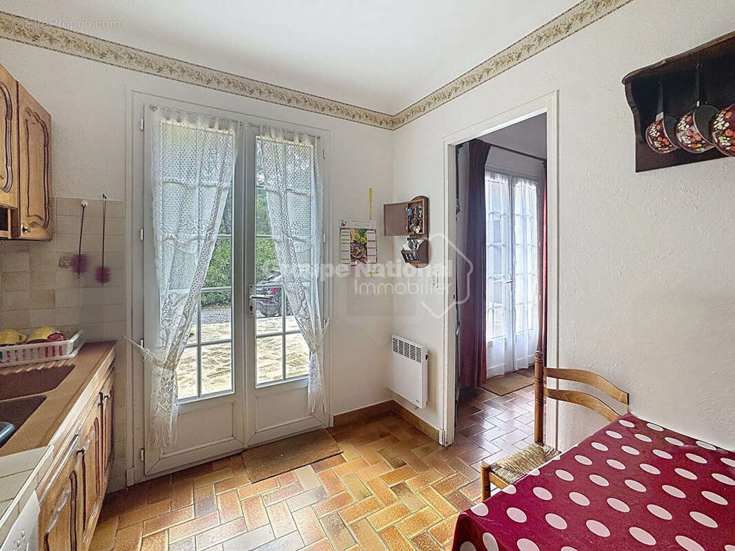 Maison à CHEVAL-BLANC