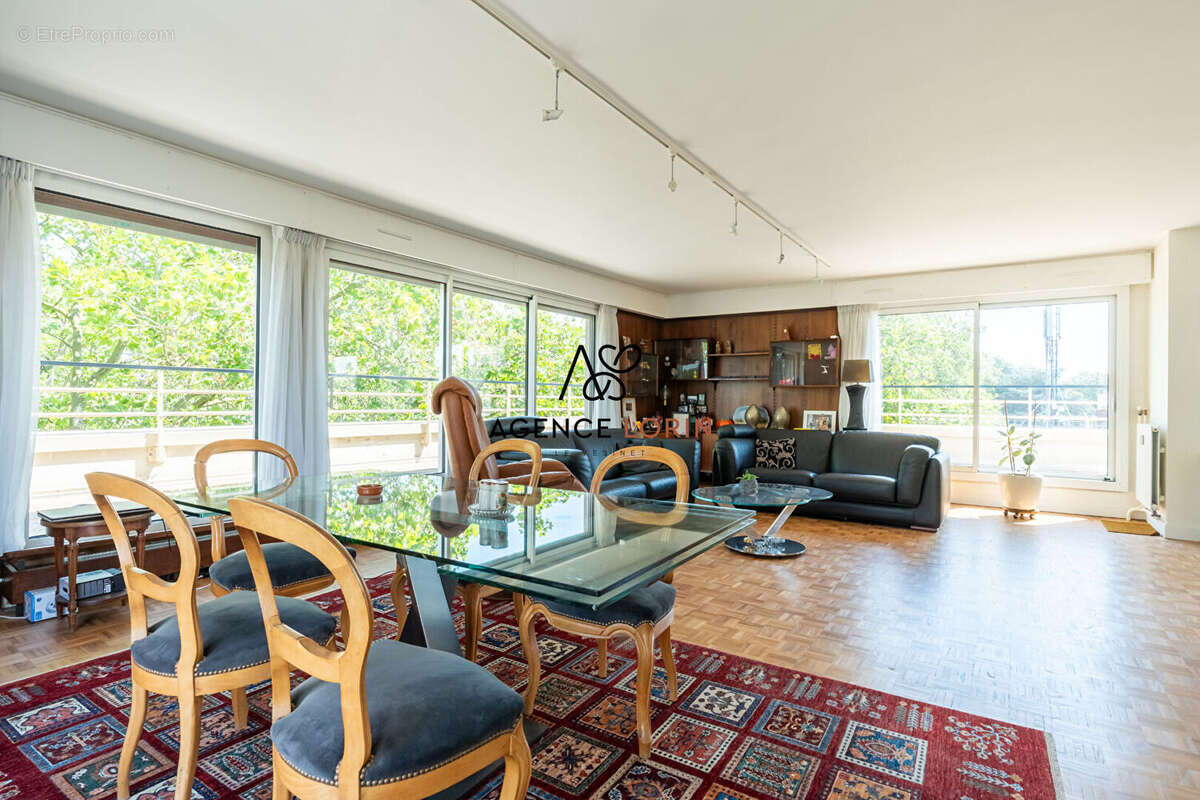 Appartement à LE VESINET