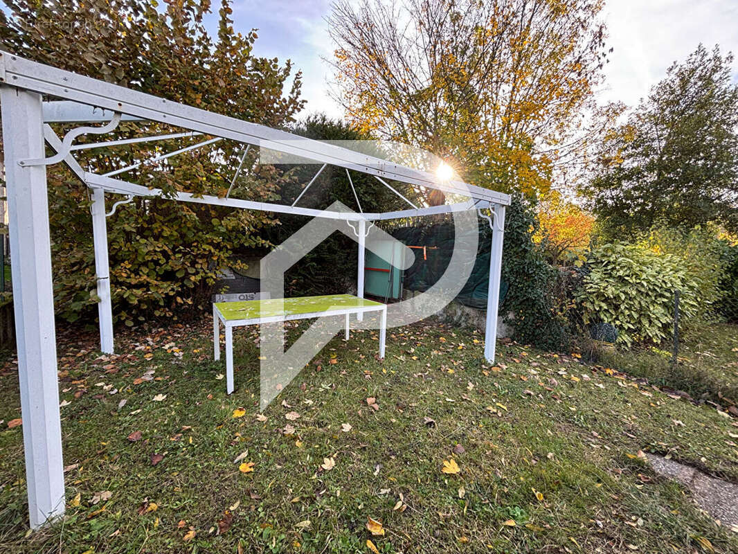Maison à LIMEIL-BREVANNES