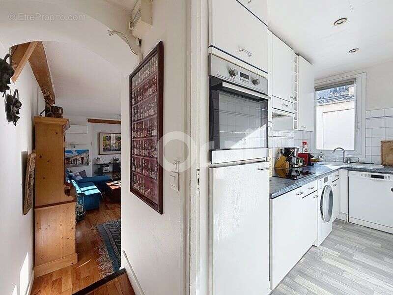 Appartement à PARIS-15E