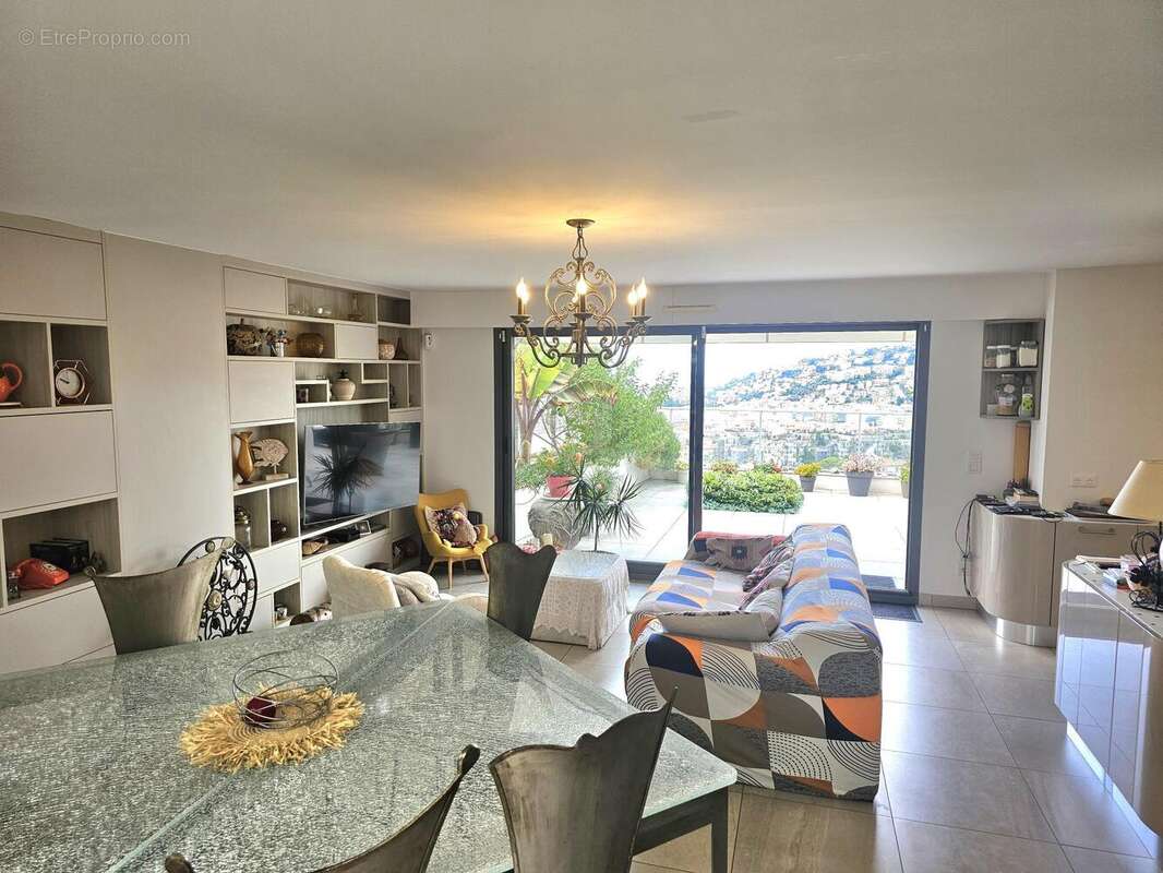 4 pieces dernier etage + terrasses - vue panoramique mer - chambrun - photo 15