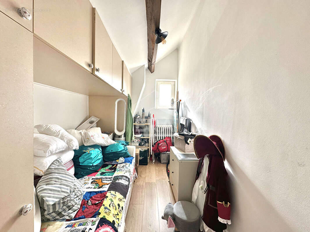 Maison à SAINT-PIERRE-LES-NEMOURS