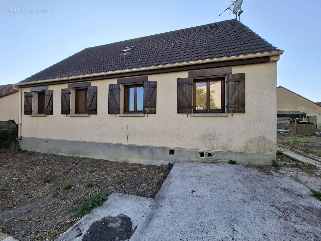 Maison à COULOMMIERS