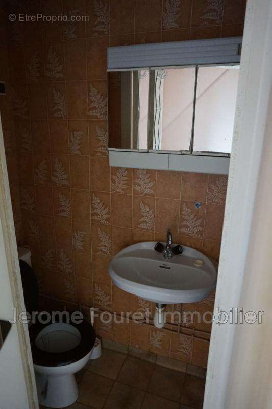 Appartement à EGLETONS
