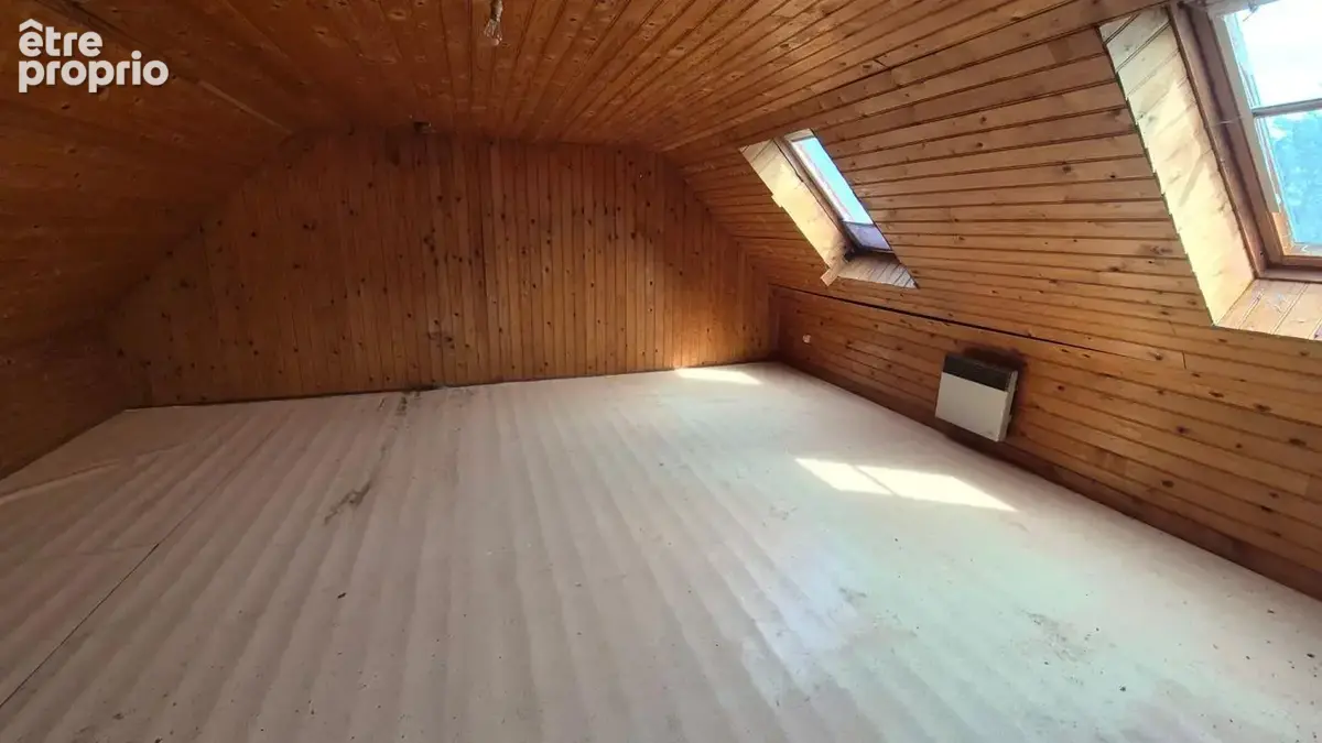 Deux logements à rénover entièrement - photo 7