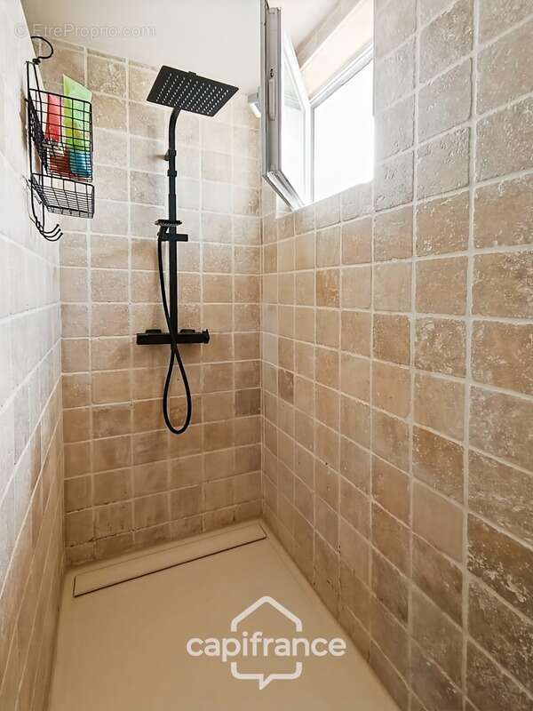 Maison à COLAYRAC-SAINT-CIRQ