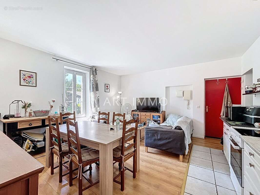 À vendre appartement t3 loué à robion - photo 2