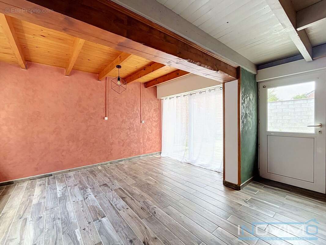 Maison 153 m² à Bollezeele  - photo 3
