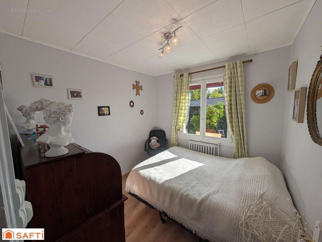 Photo 8 - Maison à SAINT-HILAIRE-LE-CHATEL