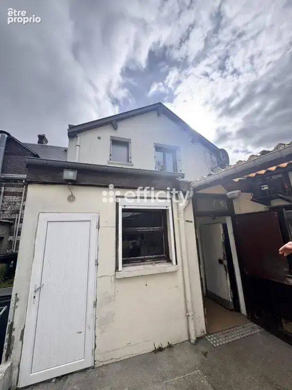 Appartement 7 pièces 140 m² à vendre à Fauville-En-Caux (76640) - photo 2