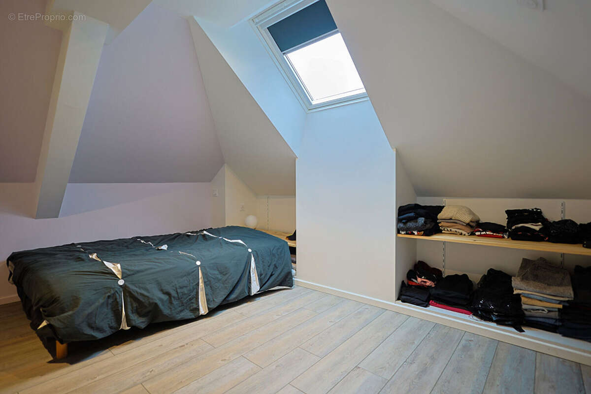 Maison individuelle rénovée, volumes généreux et cadre paisible à LELLING - photo 16