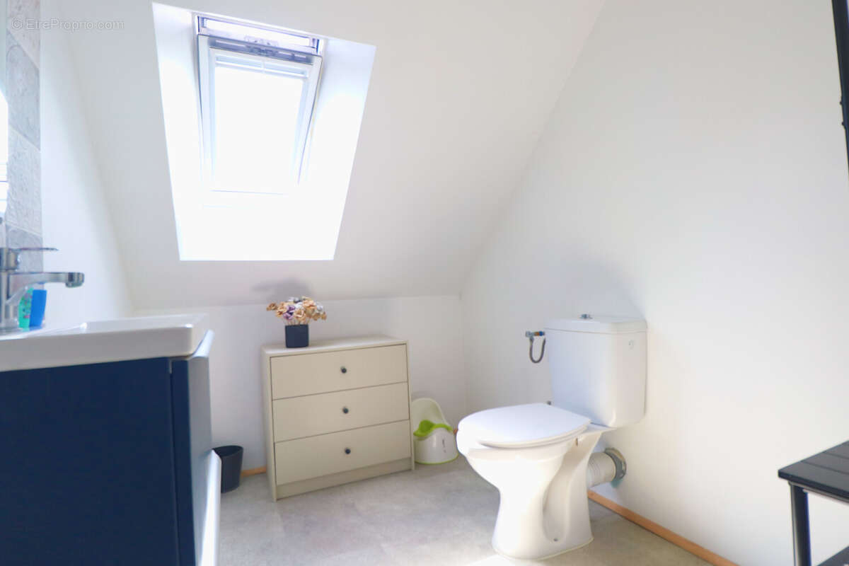 Maison à LAYS-SUR-LE-DOUBS