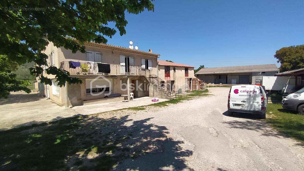 Maison à VILLENEUVE
