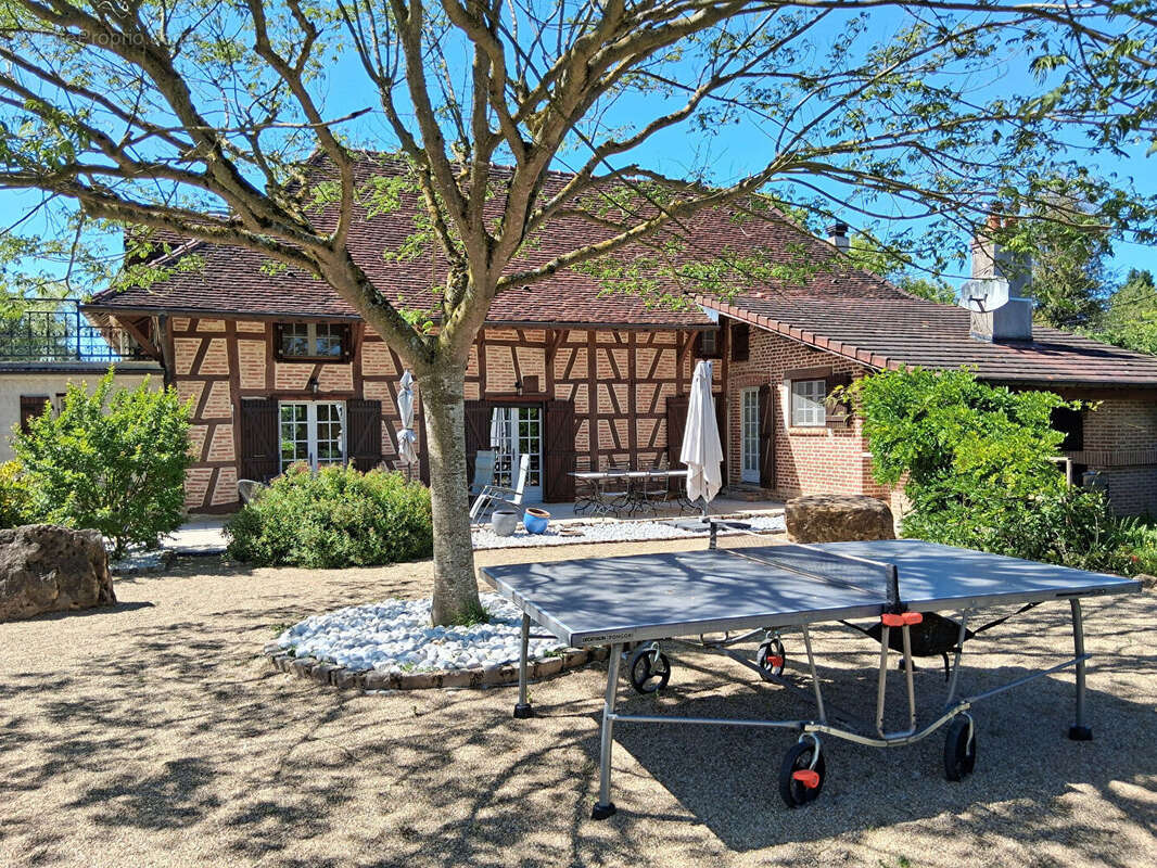 Maison à SAINT-GERMAIN-DU-BOIS