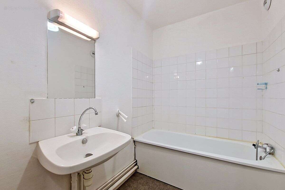 Appartement T2 en rez de jardin - photo 3