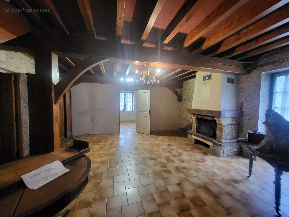Maison à FRANS