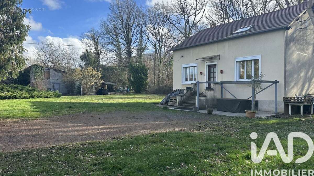 Photo 2 - Maison à CHATEAU-LANDON